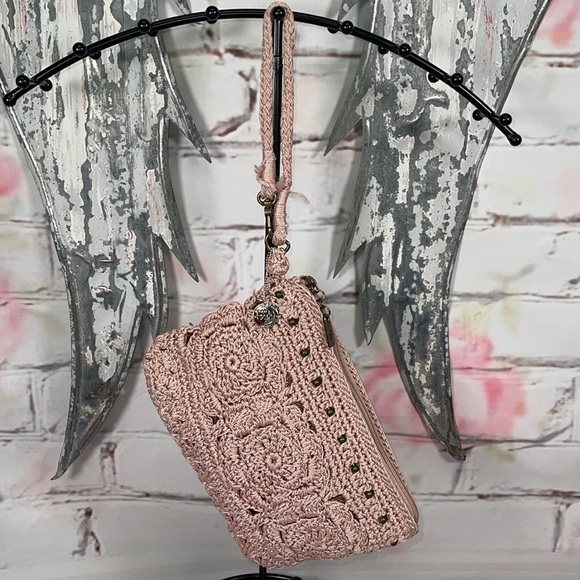 The SAK wristlet π - Picture 2 of 4